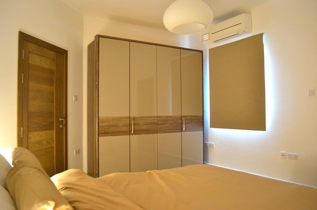 Hepburn Holiday Apartment Birżebbuġa Eksteriør billede